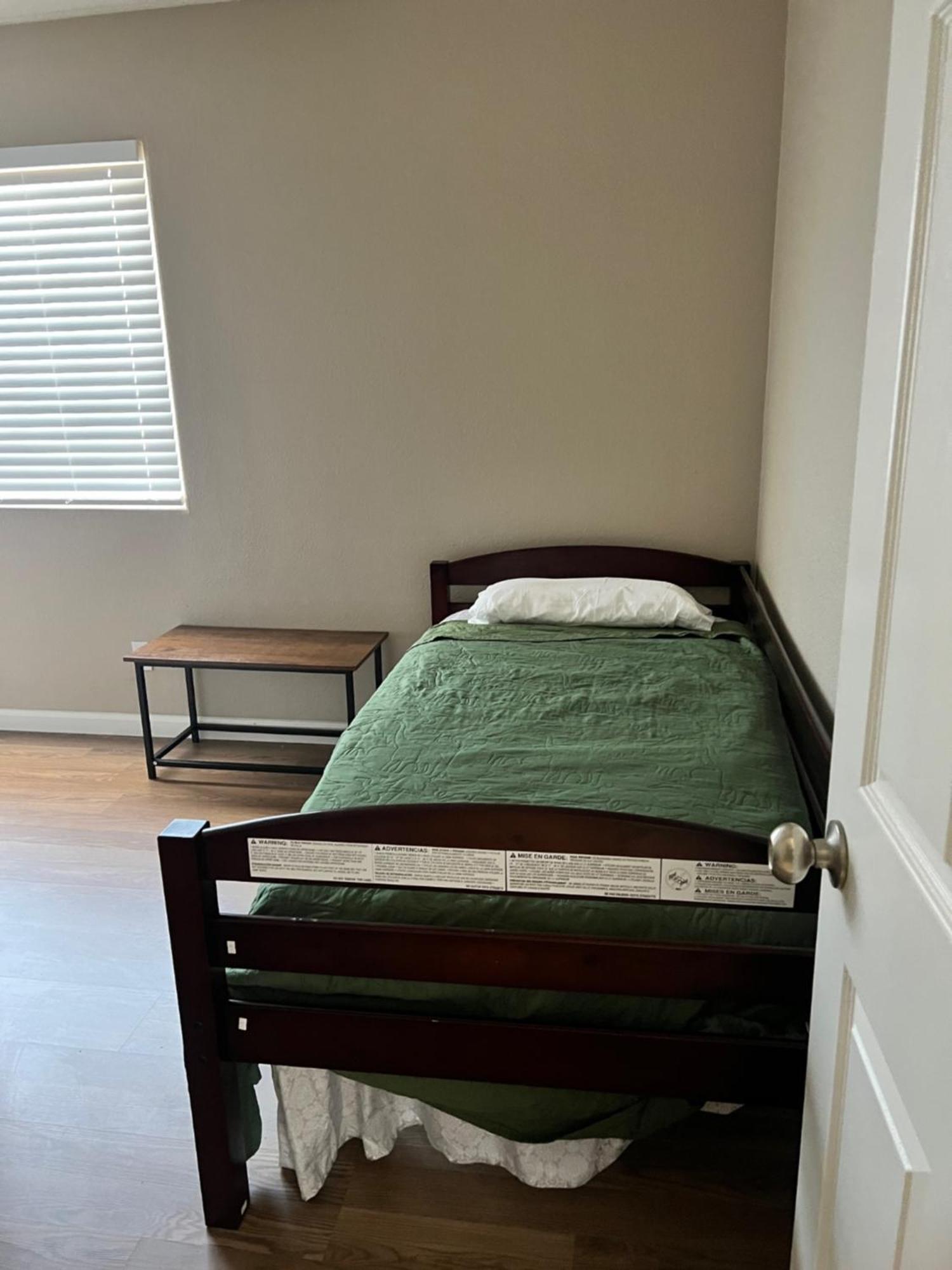 Serene 2Bed 1Bath Condo With Parking Fresno Exterior foto