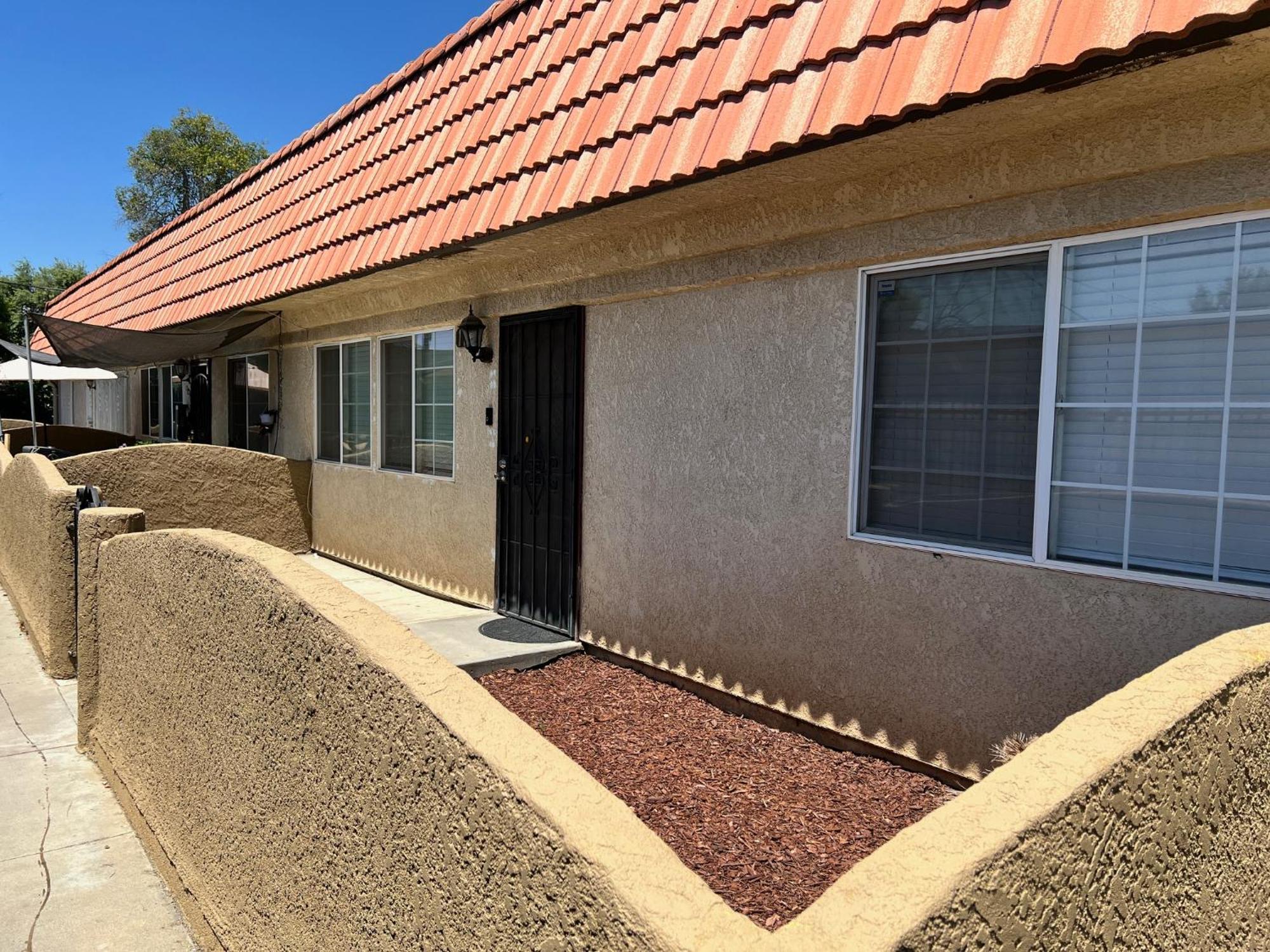 Serene 2Bed 1Bath Condo With Parking Fresno Exterior foto